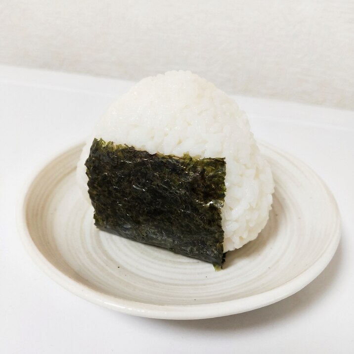 たけのこバター炒めのおにぎり
